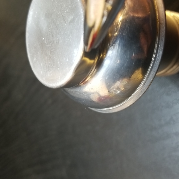 Depression Era Aluminum No Tip Weighted Salt & Pepper Shakers - Picture 11 of 11